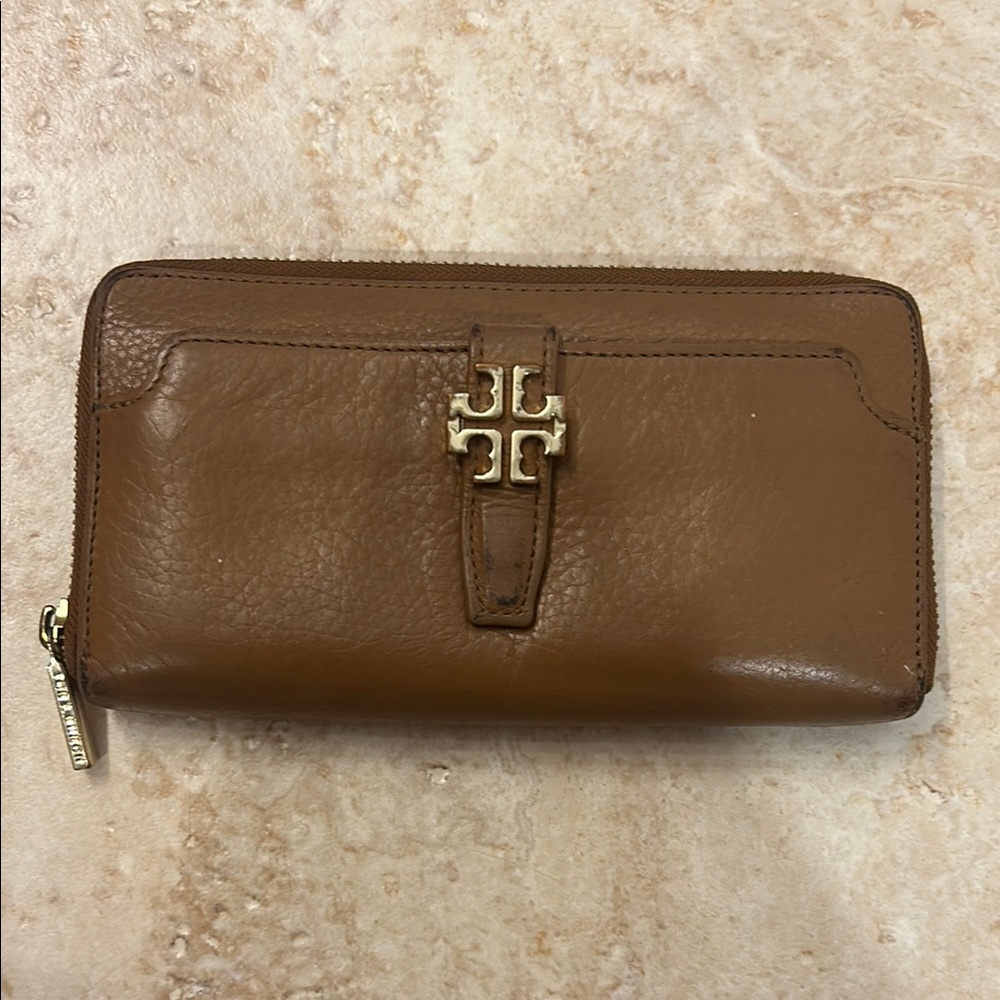 Tory Burch Tan Leather Zip Wallet